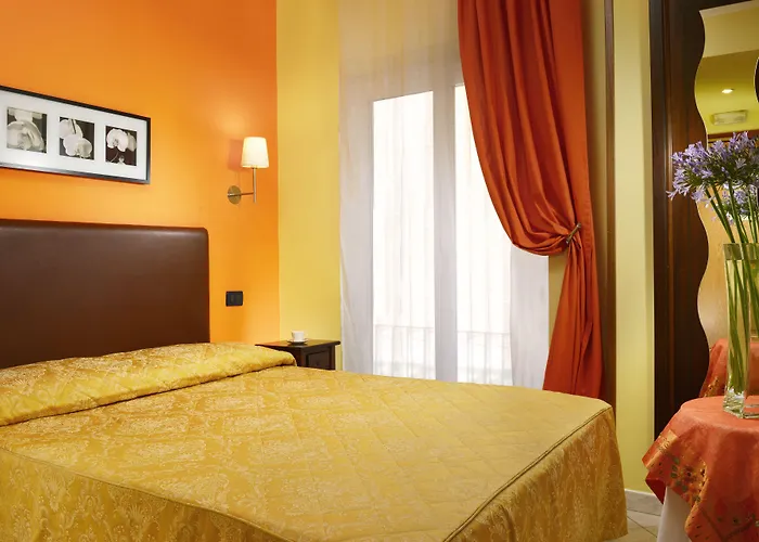 Hotel Tuscolana 3*
